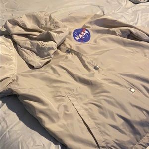 H&M NASA WINDBREAKER
